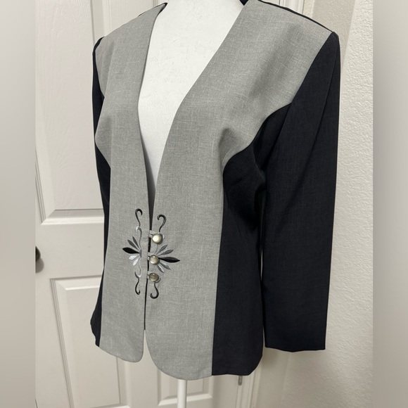 Pride & Joy Women’s Blazer Size 14 - Picture 2 of 7